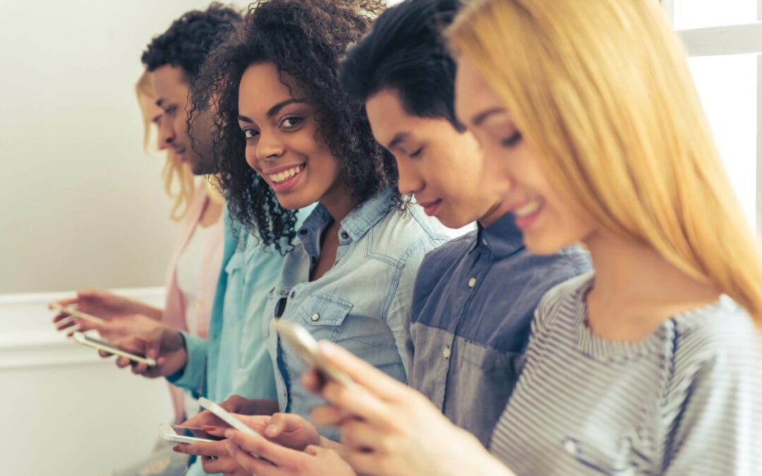 Screen Time – How to Help Students Find Balance