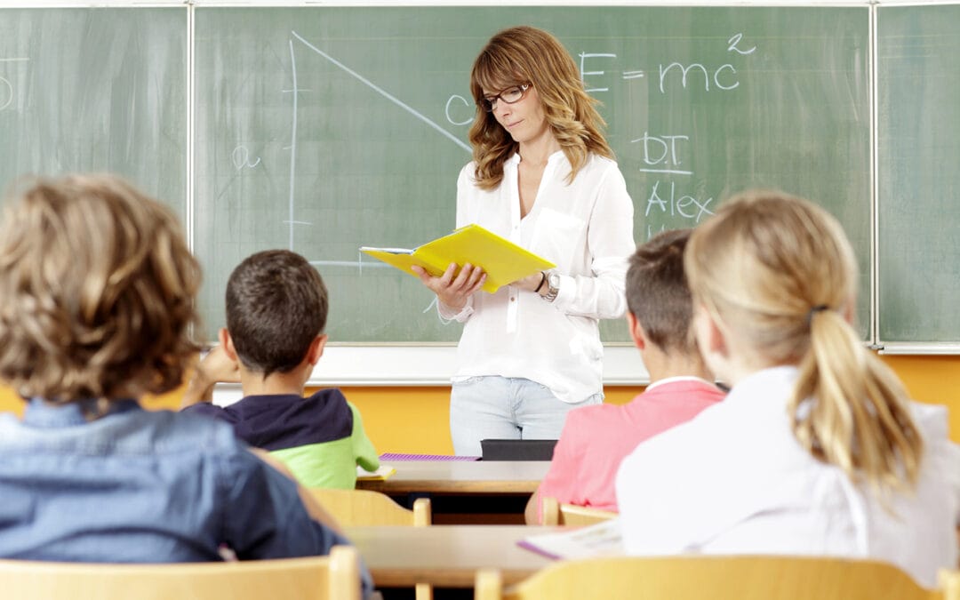 Essential New Teacher Classroom Management Tips for Success